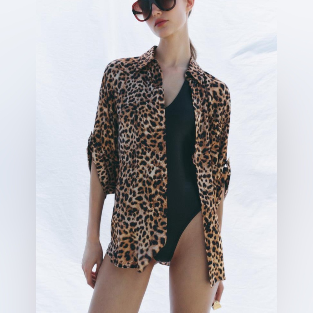 ZARA WOMAN COLLECTION ANIMAL PRINT LEOPARD SHIRT